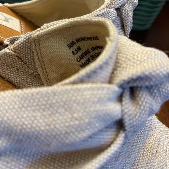 NWOT Sugar Cream Mules with Comfort Footbed - Picture 7 of 8